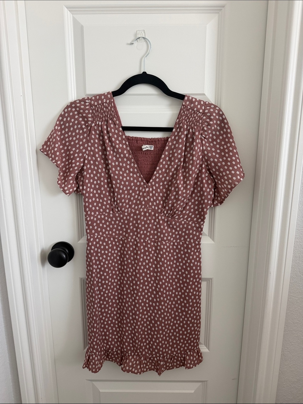 Abercrombie & Fitch Dusty Rose Polka Dot V-Neck Mini Dress